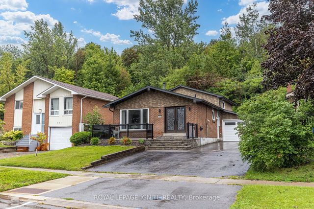 585 Grandview Street S, Oshawa