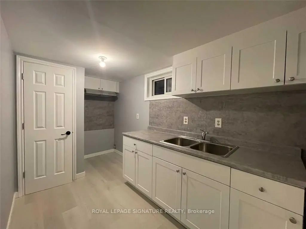 38 Glynn Road Basement, Ajax