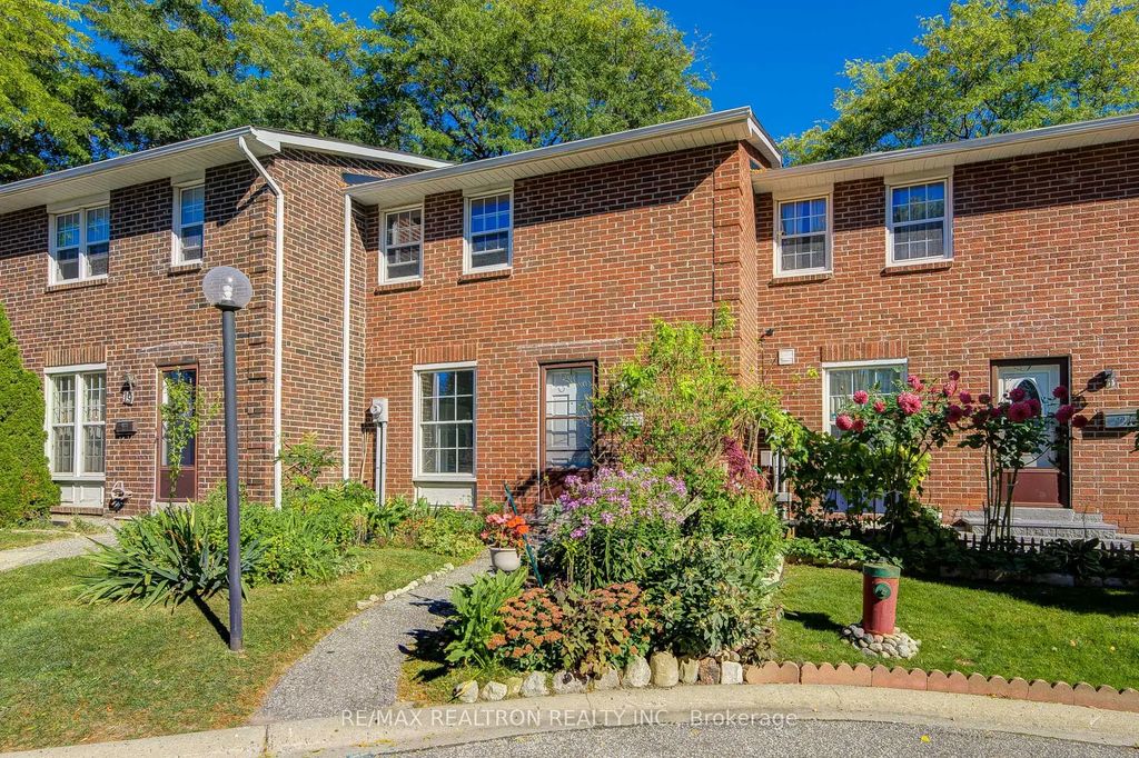 2550 Birchmount Road 20, Toronto E05