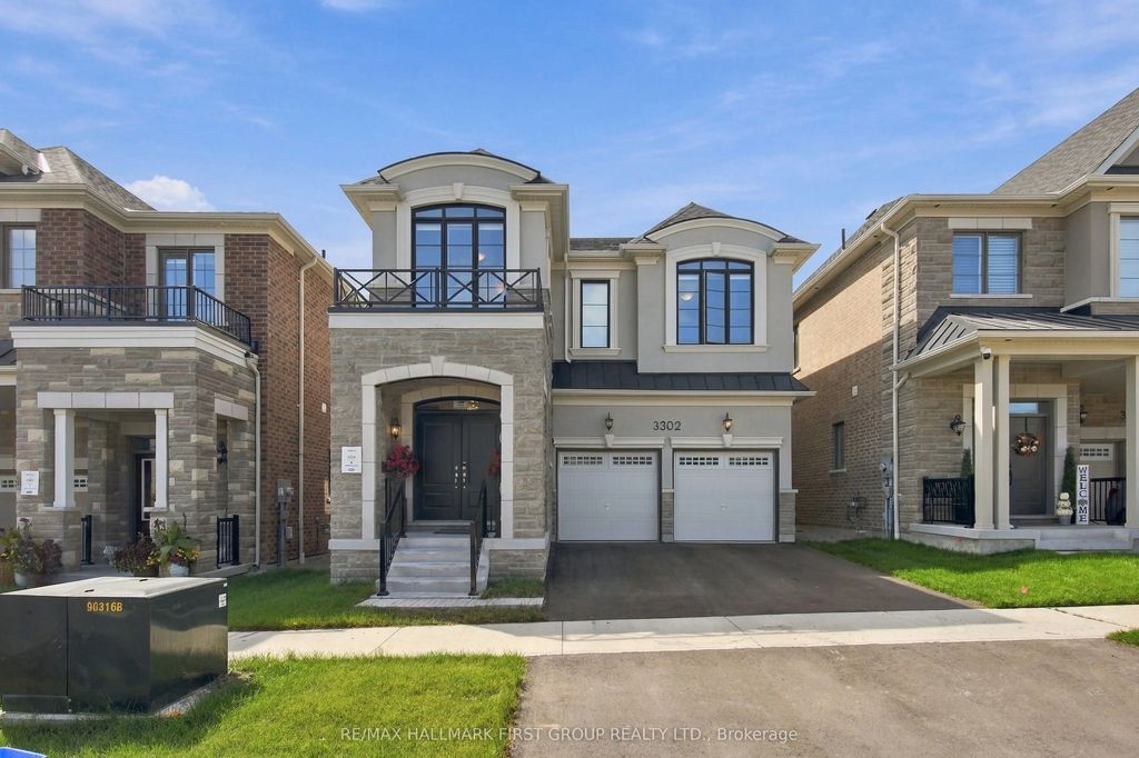 3302 Marchington Square, Pickering
