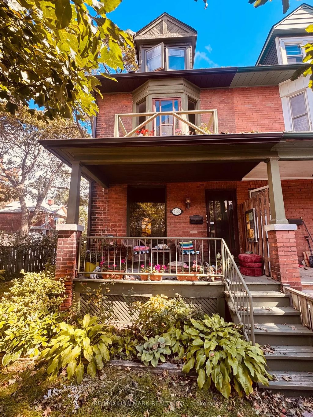 133 Hampton Avenue, Toronto E01