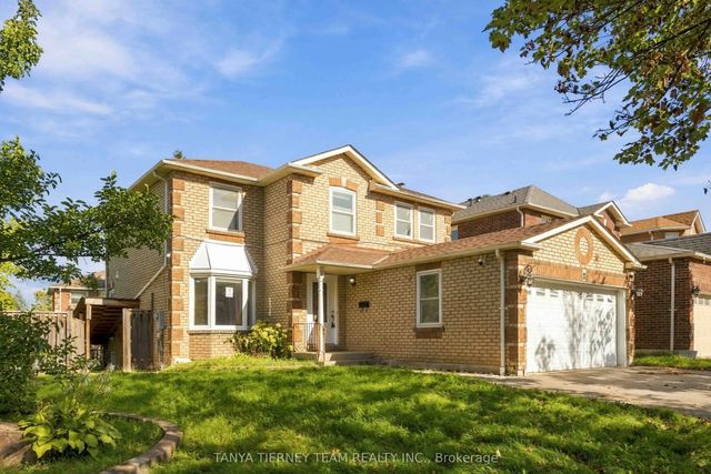 11 Hunter Drive, Ajax