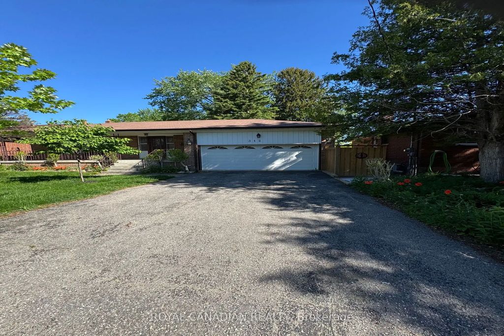 312 Coronation Drive Bsmt, Toronto E10