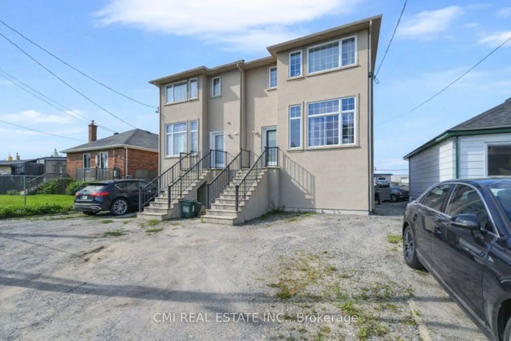 22 Jeavons Avenue, Toronto E04