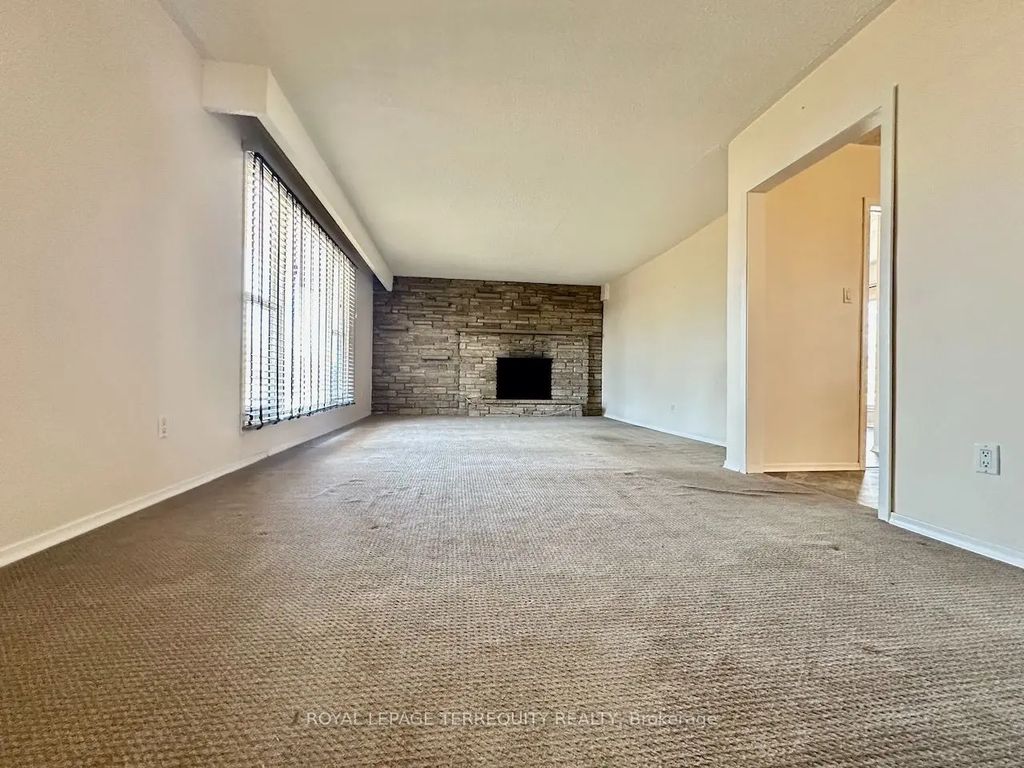 1775 Bowmanville Avenue Unit A, Clarington