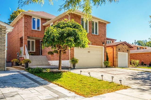 63 Daniels Crescent, Ajax
