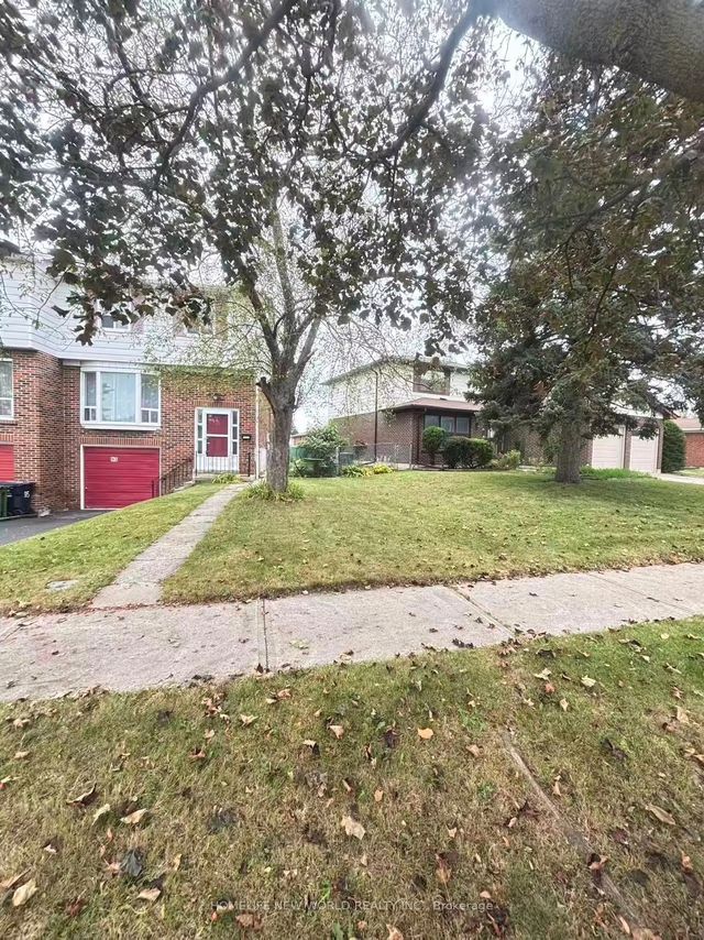 93 Corinthian Boulevard, Toronto E05