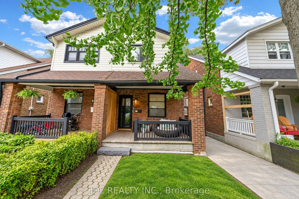 379 Scarborough Road, Toronto E02