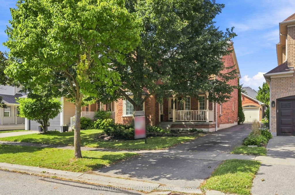 36 Zachary Place, Whitby