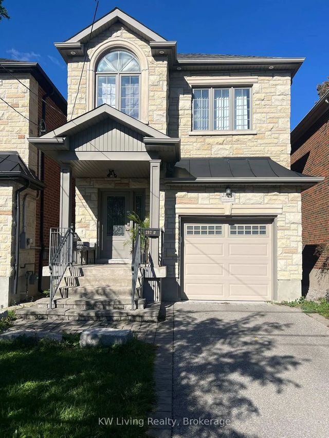 282b Aylesworth Avenue, Toronto E06