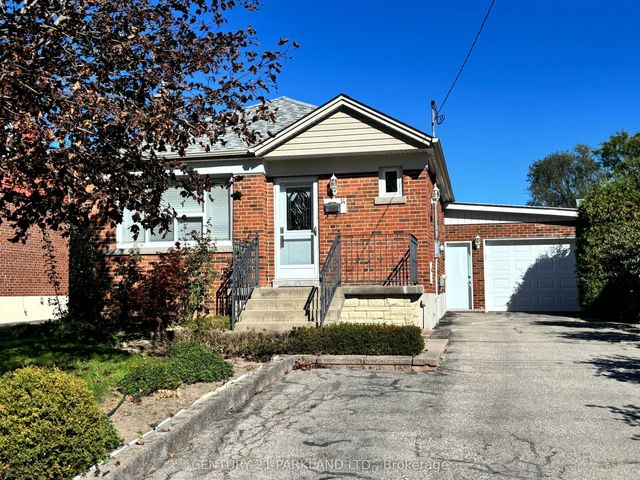 14 Orlando Boulevard, Toronto E04