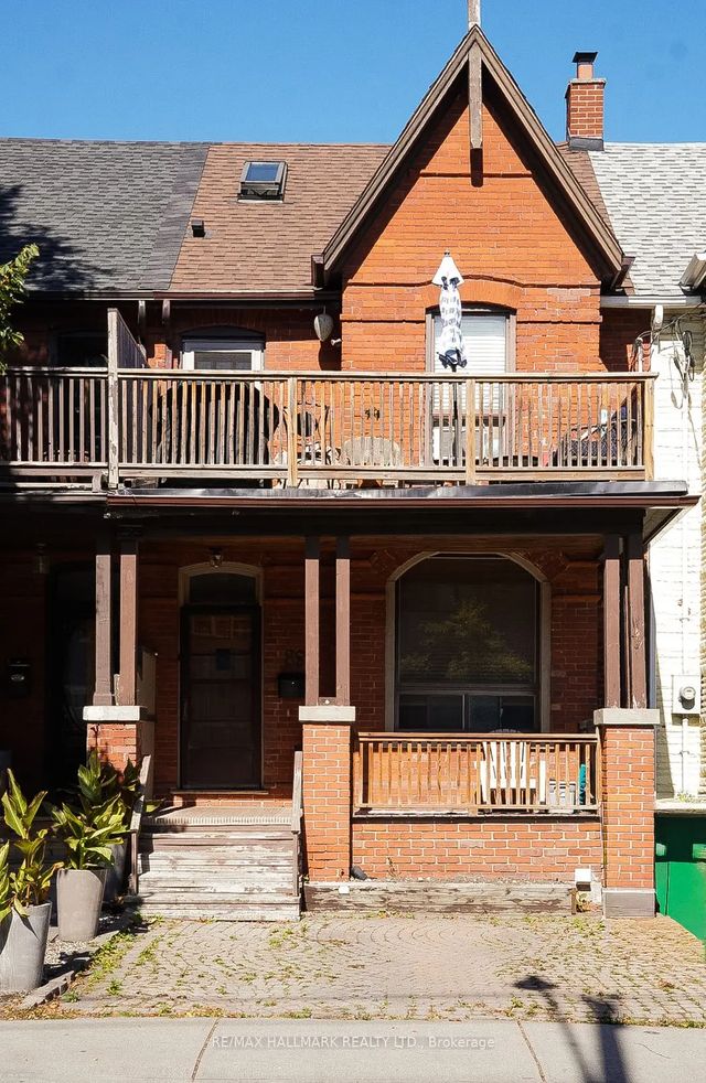 88 Swanwick Avenue Main & Basement, Toronto E02
