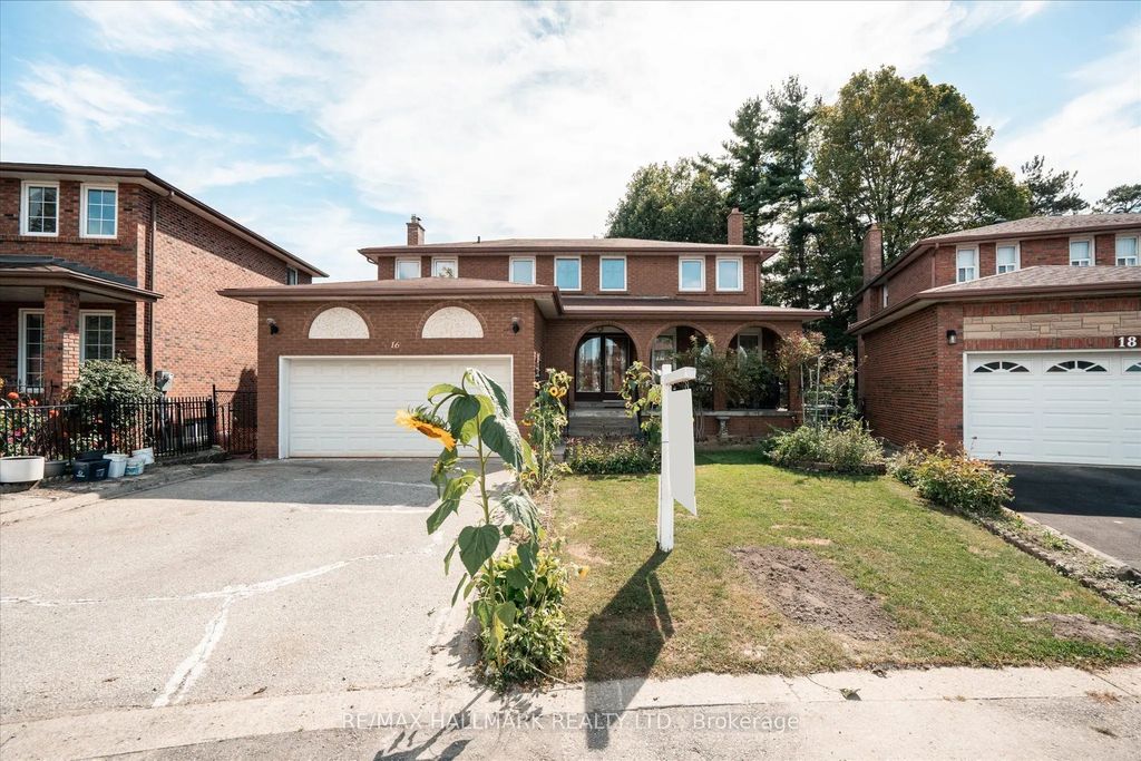 16 Ascolda Boulevard, Toronto E08