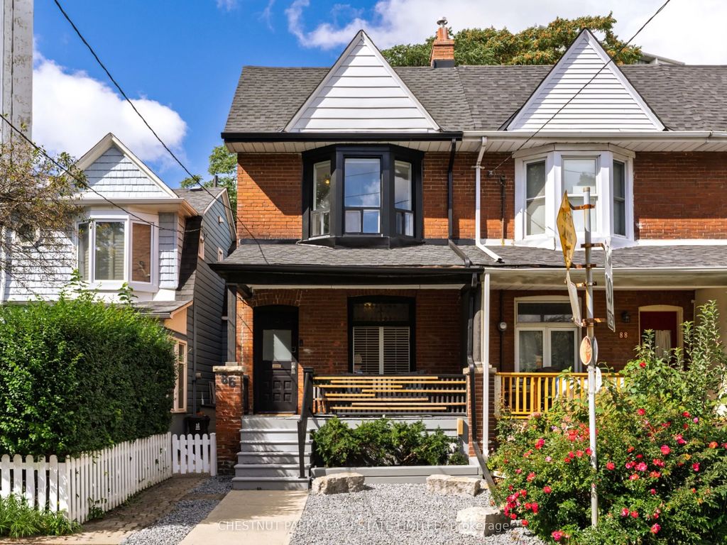86 Cambridge Avenue, Toronto E03