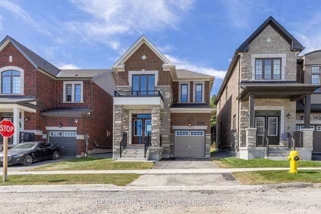 3418 Deepglade Path, Pickering