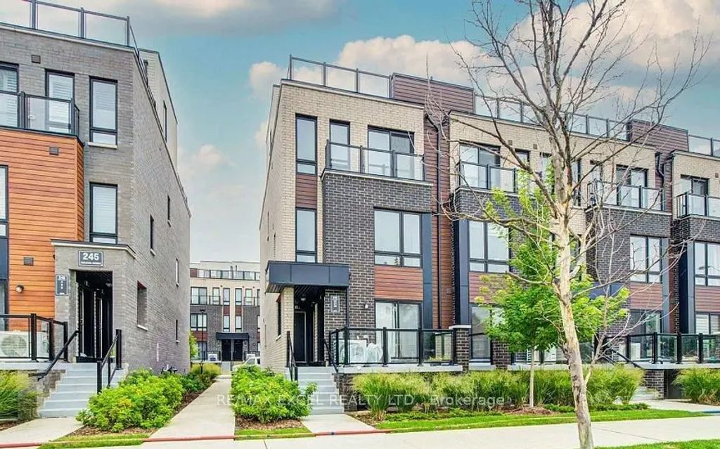 235 Mclevin Avenue 05, Toronto E11