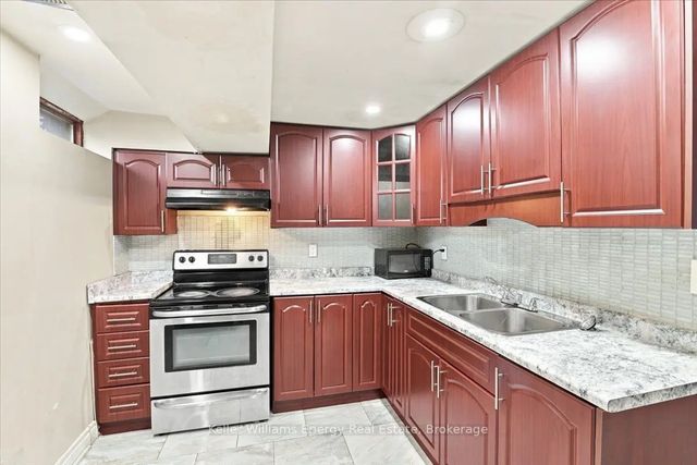 21 Upland Drive, Whitby