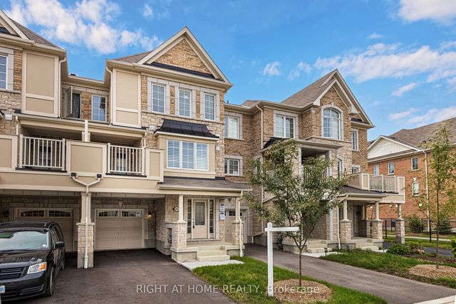2493 Fall Harvest Crescent, Pickering