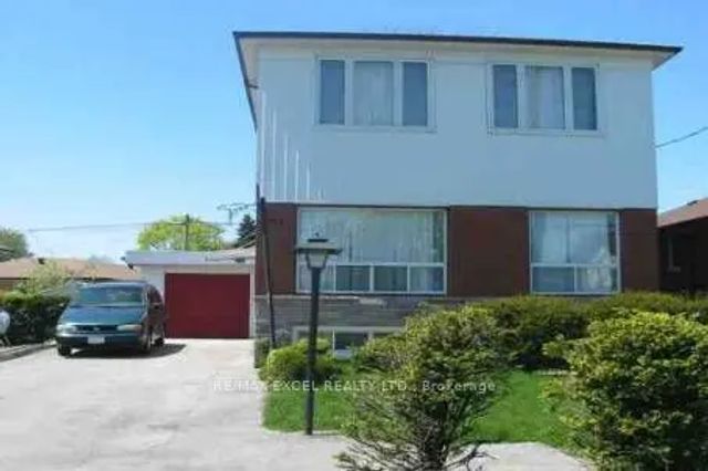 1146 Brimley Road Main & 2nd Floor, Toronto E09