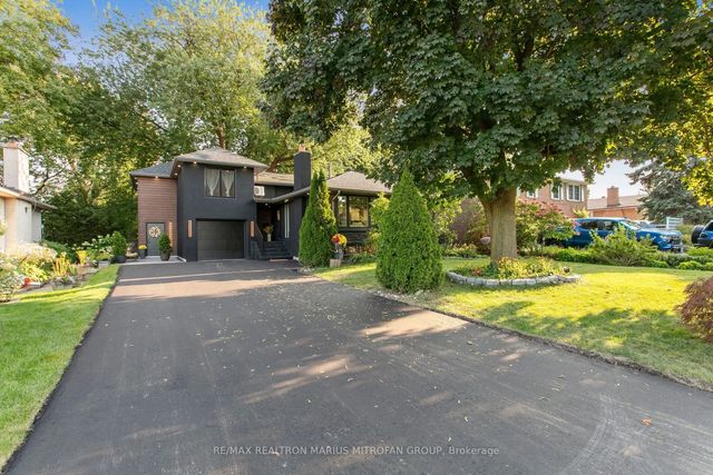 21 Toynbee Trail, Toronto E08