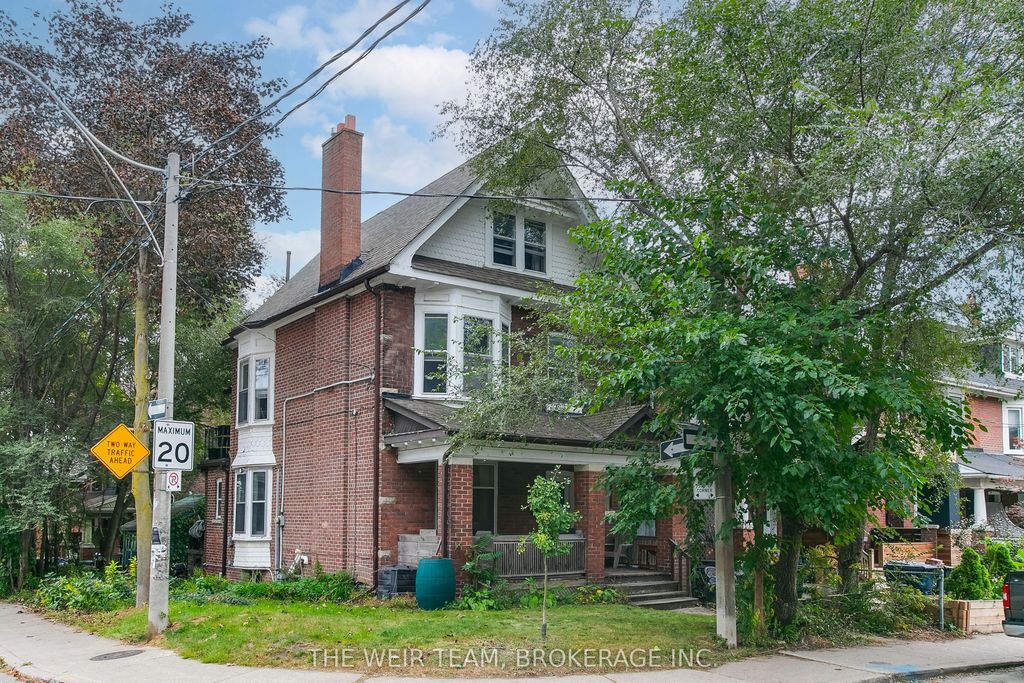 219 Withrow Avenue, Toronto E01