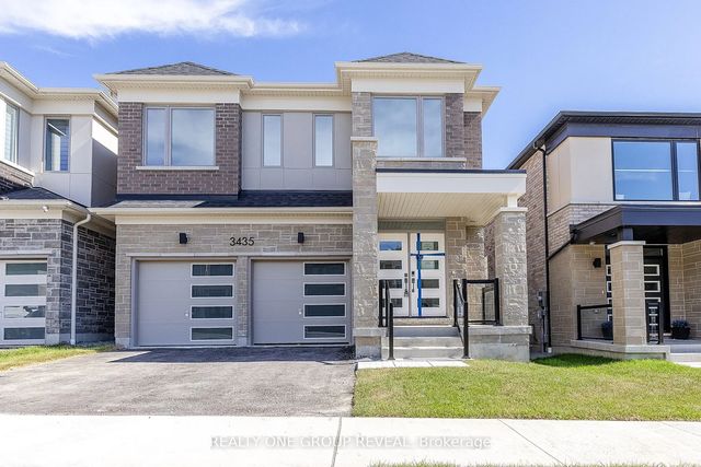 3435 Deepglade Path, Pickering