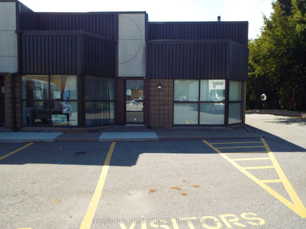 1621 Mcewen Drive 37, Whitby