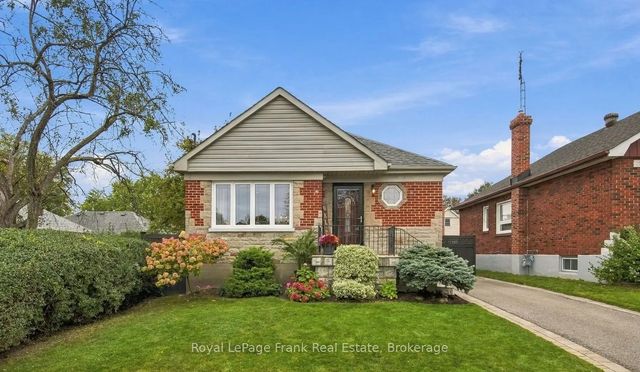 379 Arthur Street, Oshawa