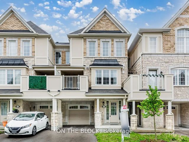 2425 Fall Harvest Crescent, Pickering