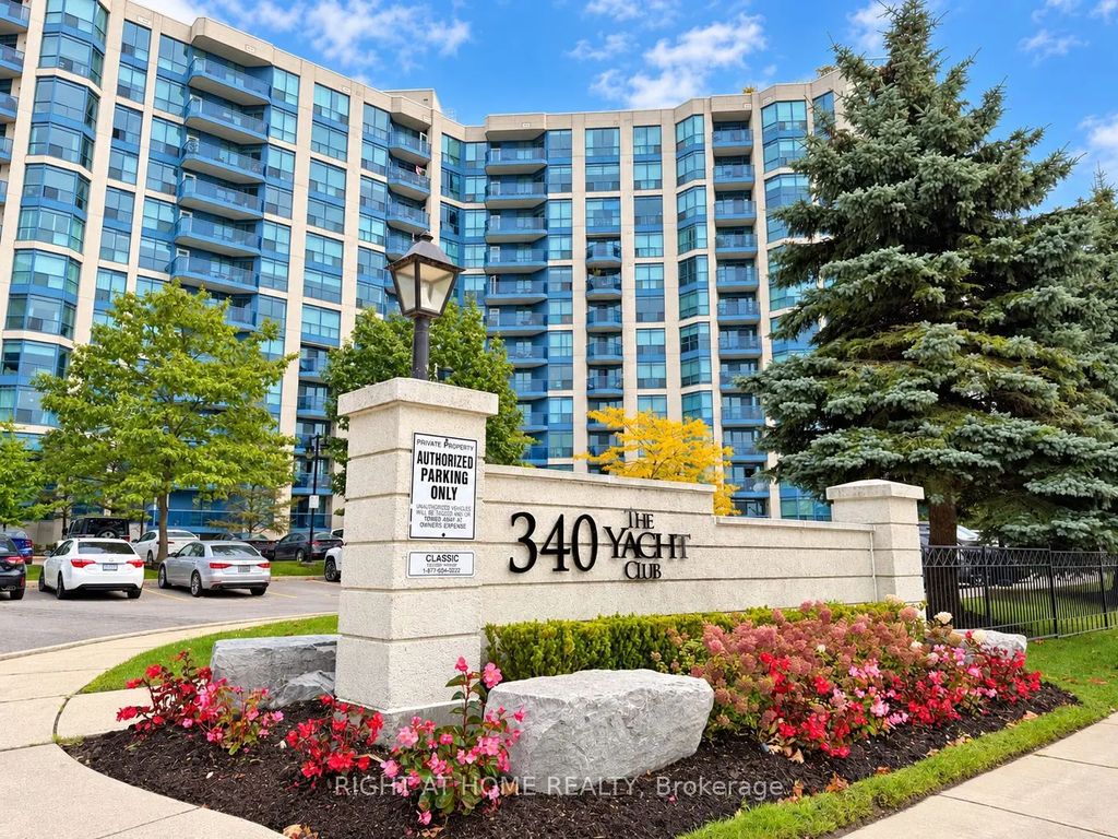 340 Watson Street W 906, Whitby