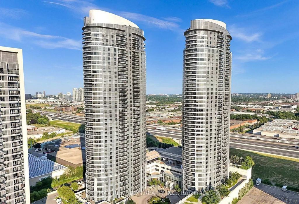 135 Village Green Square 2319, Toronto E07