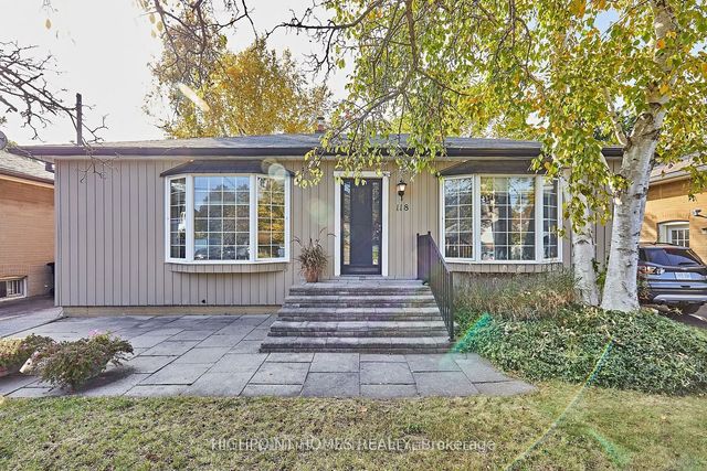 118 Kitchener Road, Toronto E10
