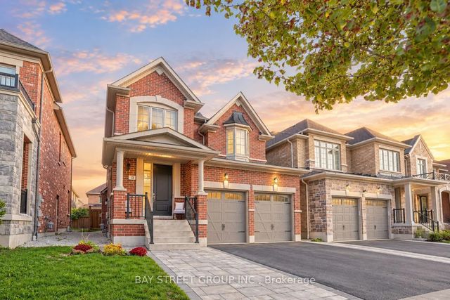13 Micklefield Avenue, Whitby