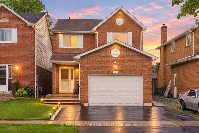 1322 Redwood Lane, Pickering