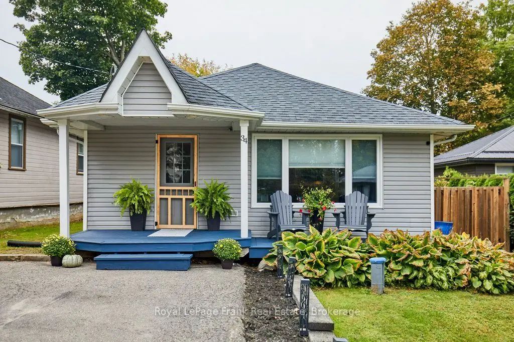34 Pleasant View Avenue, Scugog