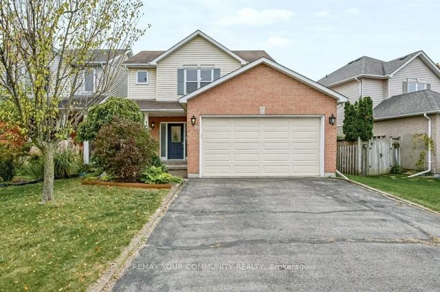37 Brownstone Crescent, Clarington