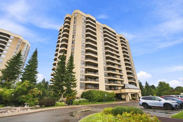 900 Wilson Road N 1003, Oshawa