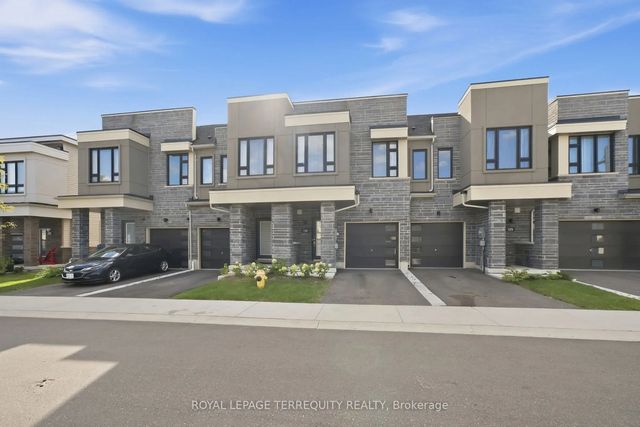 129 Sailors Landing, Clarington