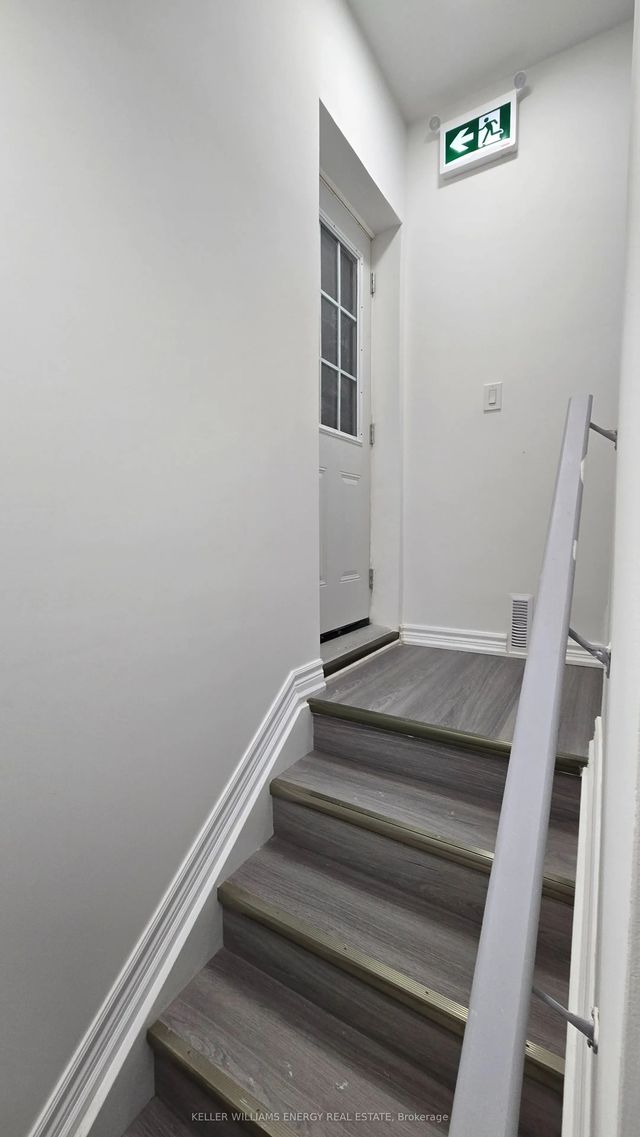 36 Crombie Street, Clarington