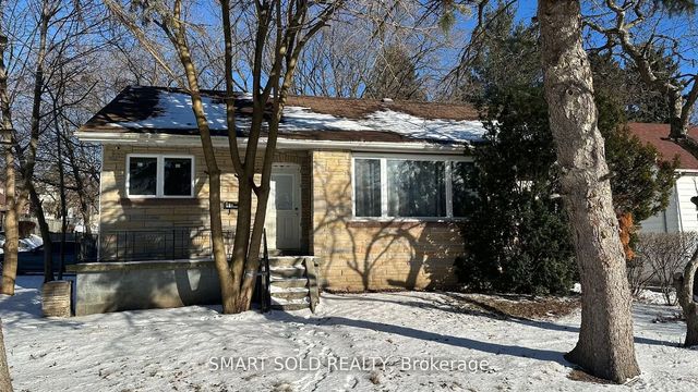 41 Maybourne (basement) Avenue, Toronto E04