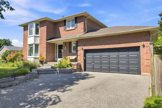 86 Cherry Blossom Crescent, Clarington