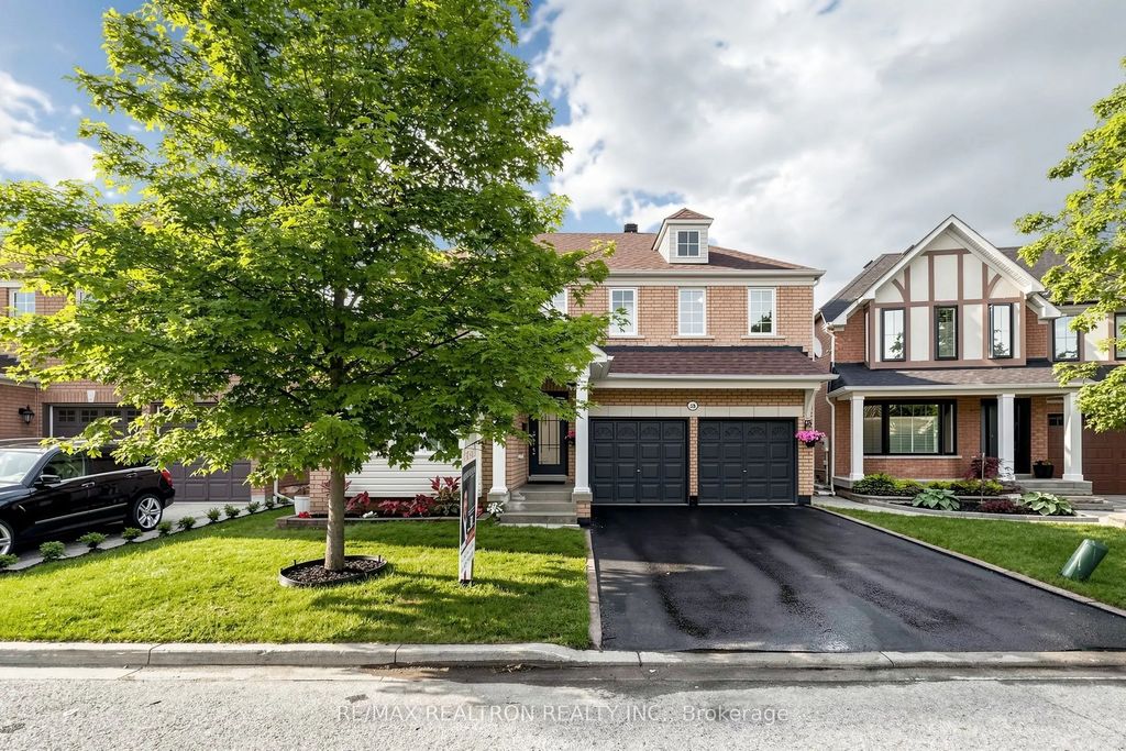 58 Bradbury Crescent, Ajax