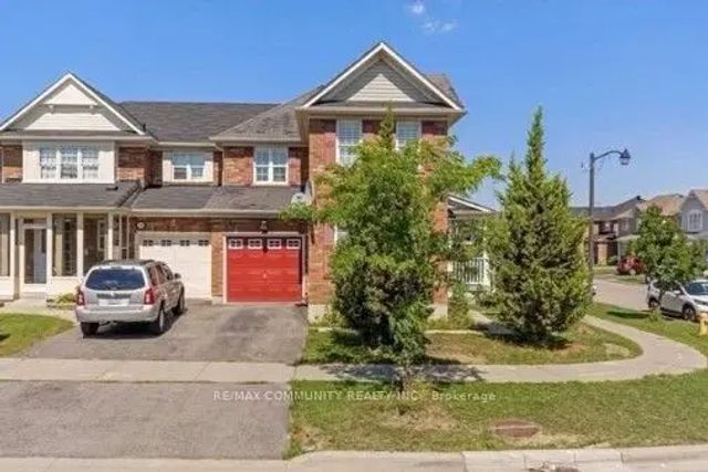 68 Hyacinth Crescent Basement, Toronto E11