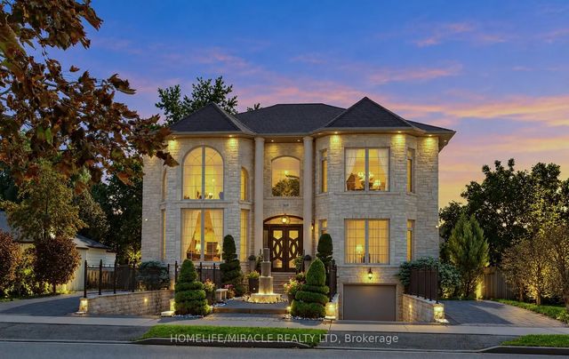 369 Toynevale Road, Pickering