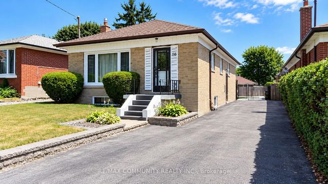 75 Kootenay Crescent, Toronto E09