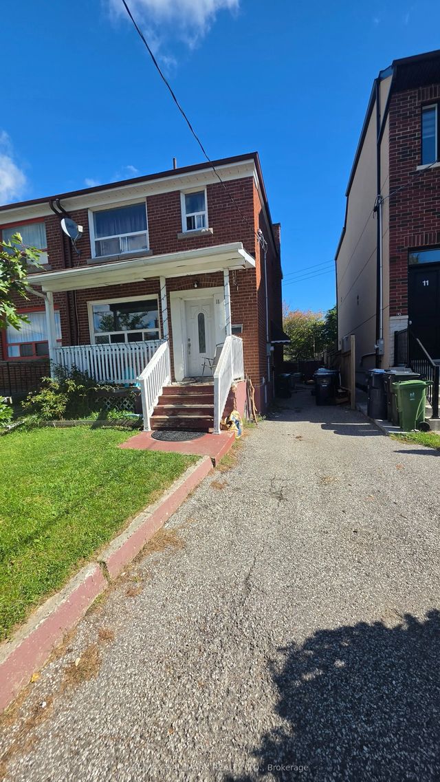 15 North Bonnington Avenue Lower Level, Toronto E04