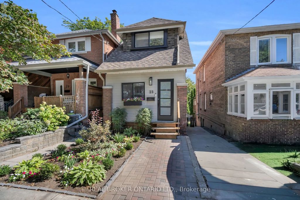 23 Aldridge Avenue, Toronto E02