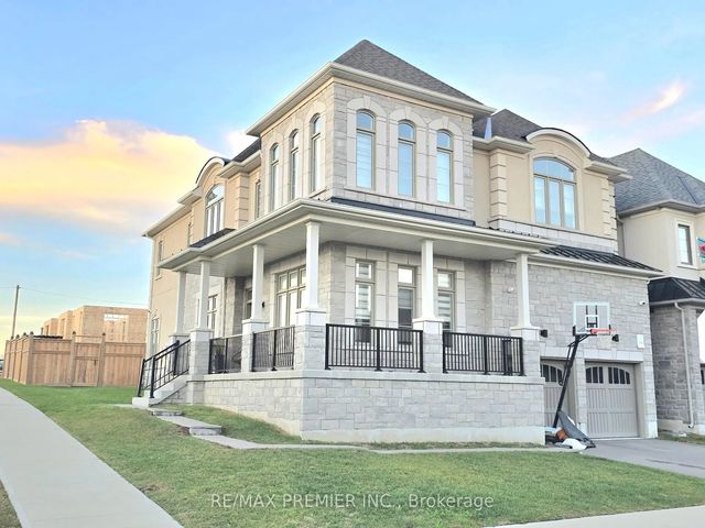 106 Ed Ewert Avenue, Clarington