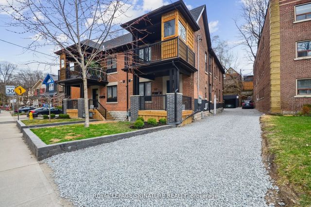 129 Kenilworth Avenue Lower, Toronto E02