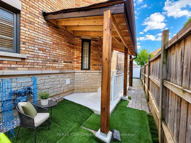 17 Morden Crescent Bsmt, Ajax